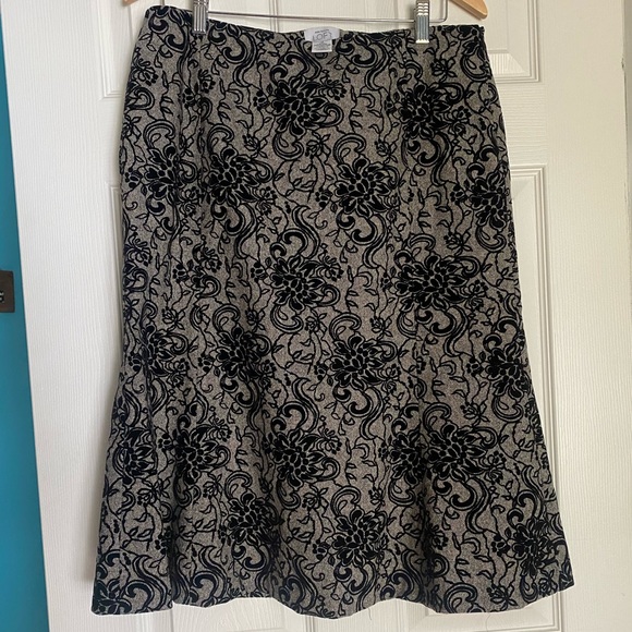 Ann Taylor Loft Wool Skirt - Picture 1 of 7